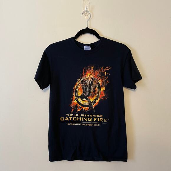 Gildan S Hunger Games Catching Fire casual shirt sleeve t-shirt fandom black - Picture 1 of 7